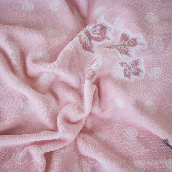 91家纺网 家纺一手货源 找家纺 尚品凤凰 2025新款雕花绒牛奶绒四件套 花间蝶舞-紫