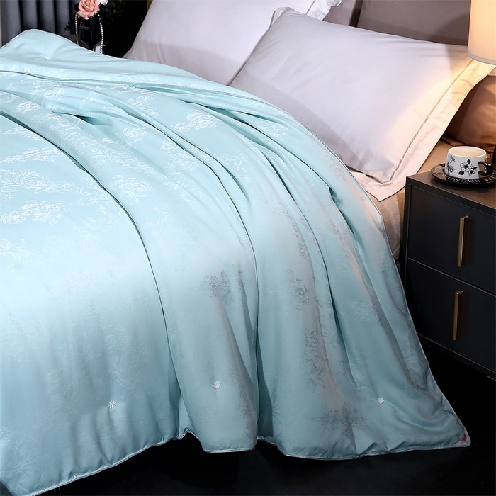 91家纺网 家纺一手货源 找家纺 芭芭棉家纺 2025新款全棉提花云端之梦被子被芯 云端之梦绿色