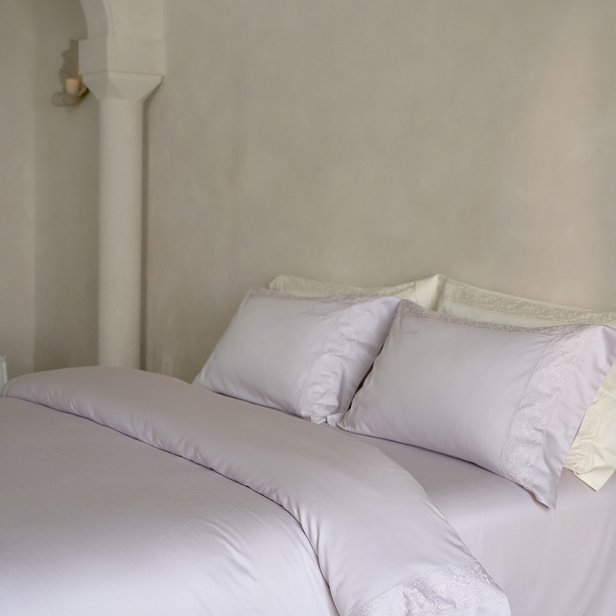 91家纺网 家纺一手货源 找家纺 佳汐蓝家纺 2025新款100%全棉百支新疆长绒棉贡缎四件套-露西亚 露西亚 紫