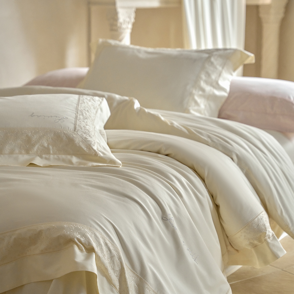 91家纺网 家纺一手货源 找家纺 （总）佳汐蓝家纺 2025新款100%全棉百支新疆长绒棉贡缎四件套-露西亚