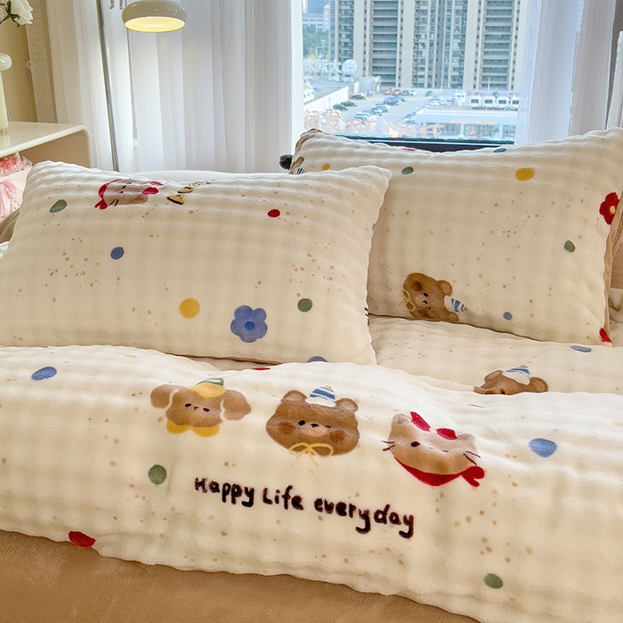 91家纺网 家纺一手货源 找家纺 摩妮卡 2025新款小清新加厚260克牛奶绒泡泡绒四件套 快乐每一天