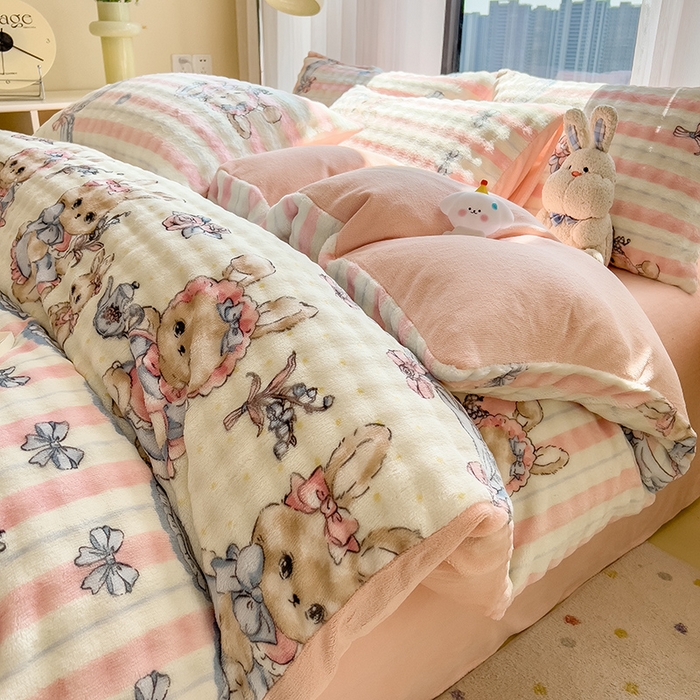 摩妮卡 2025新款小清新加厚260克牛奶绒泡泡绒四件套 洛丽兔