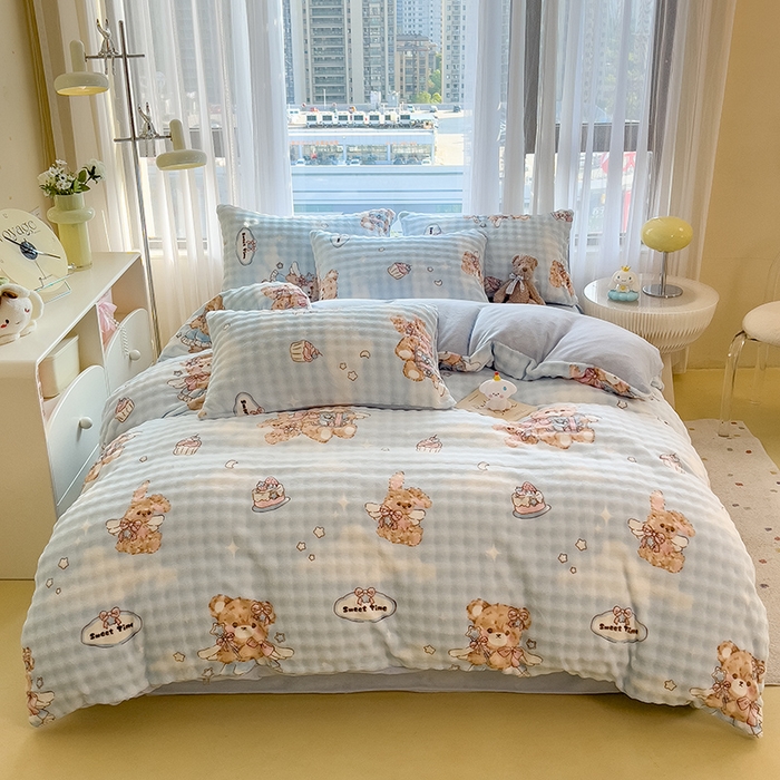 91家纺网 家纺一手货源 找家纺 摩妮卡 2025新款小清新加厚260克牛奶绒泡泡绒四件套 软萌萌小兔