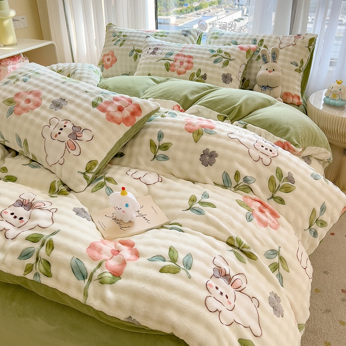 91家纺网 家纺一手货源 找家纺 摩妮卡 2025新款小清新加厚260克牛奶绒泡泡绒四件套 暮雅