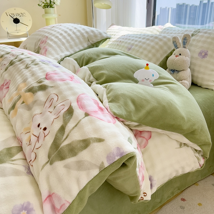 摩妮卡 2025新款小清新加厚260克牛奶绒泡泡绒四件套 小兔甜甜酱