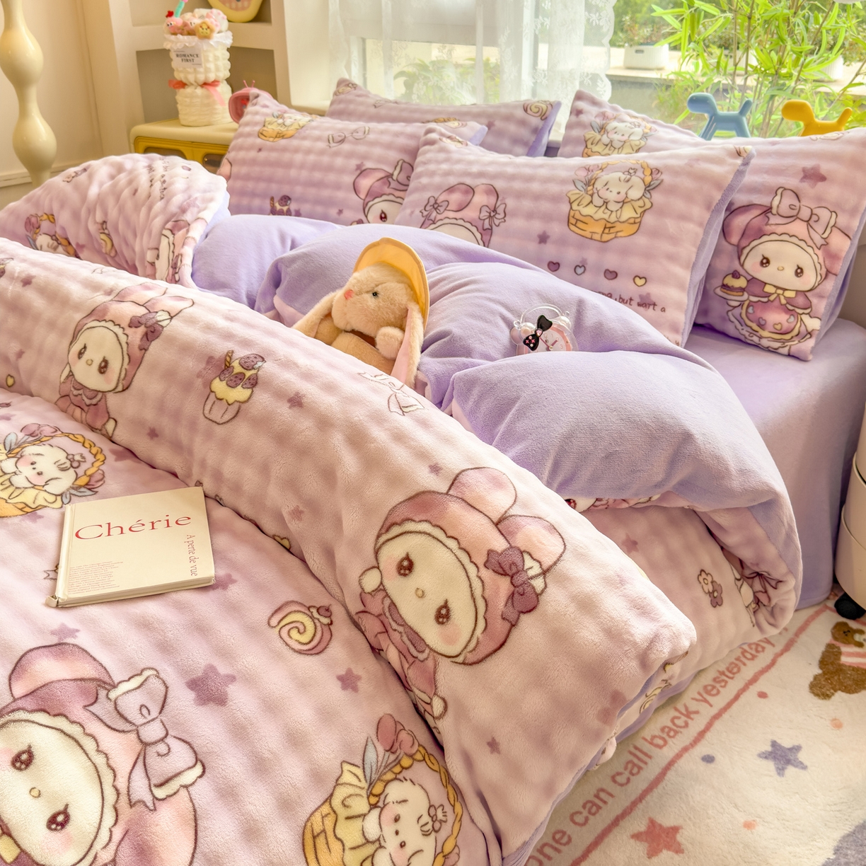 91家纺网 家纺一手货源 找家纺 摩妮卡 2025新款小清新加厚260克牛奶绒泡泡绒四件套 紫韵美乐蒂