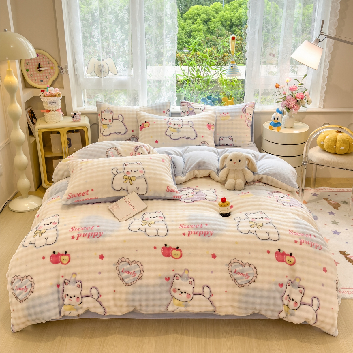 91家纺网 家纺一手货源 找家纺 摩妮卡 2025新款小清新加厚260克牛奶绒泡泡绒四件套 软萌小猫