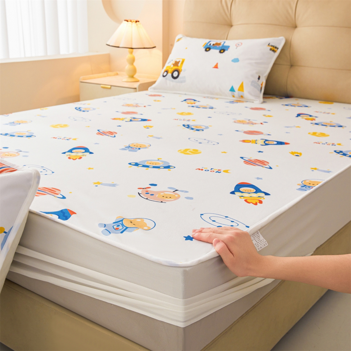 91家纺网 家纺一手货源 找家纺 雯豆家纺 2025新款TPU防水隔尿床笠防脏垫单床笠床笠单件 防水床笠-火箭飞船