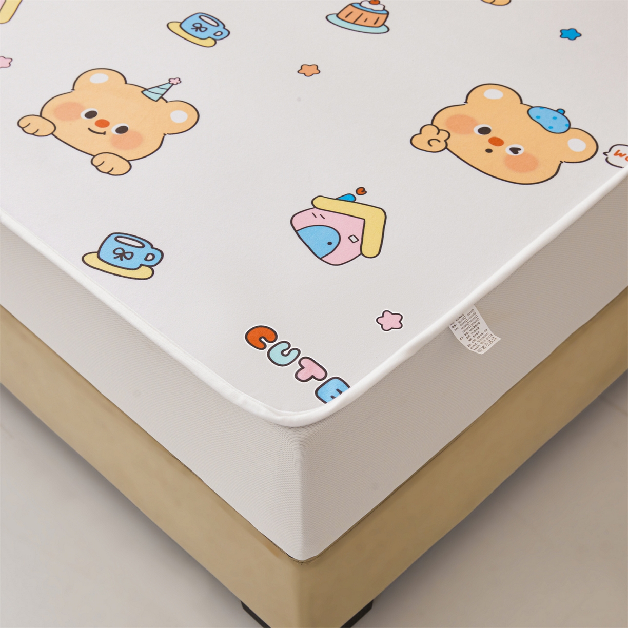 91家纺网 家纺一手货源 找家纺 雯豆家纺 2025新款TPU防水隔尿床笠防脏垫单床笠床笠单件 防水床笠-微笑先生