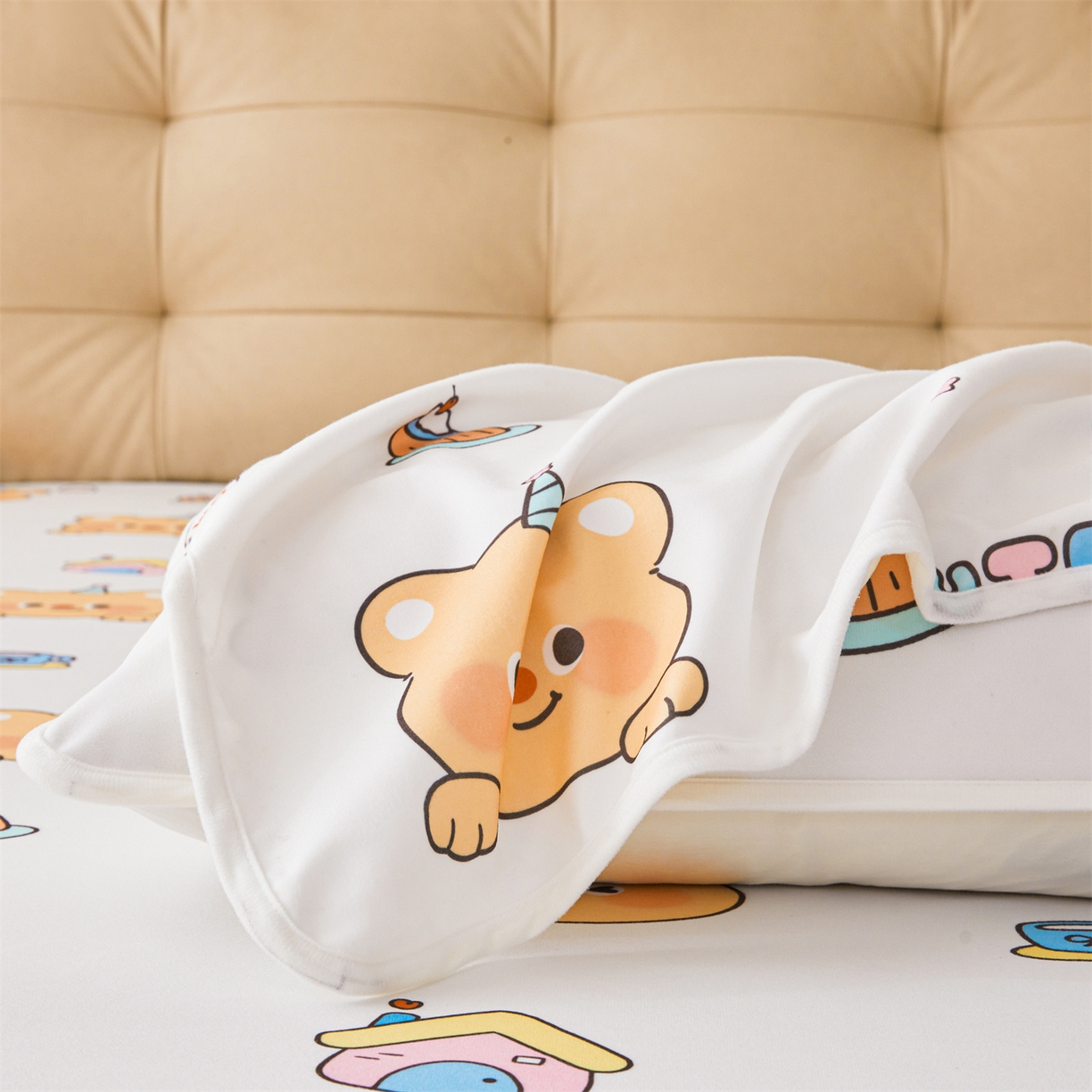 91家纺网 家纺一手货源 找家纺 雯豆家纺 2025新款TPU防水隔尿床笠防脏垫单床笠床笠单件 防水床笠-微笑先生