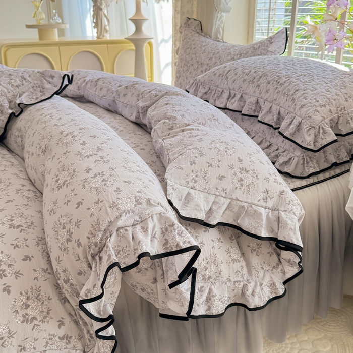 91家纺网 家纺一手货源 找家纺 （总）金盛皇朝家纺 2025新款渐变色床裙四件套