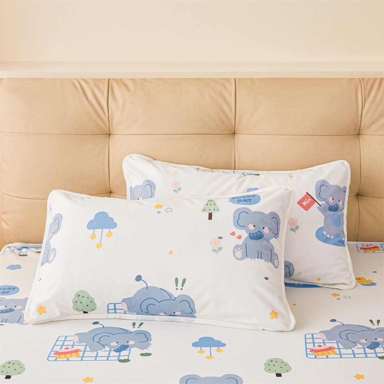 91家纺网 家纺一手货源 找家纺 雯豆家纺 2025新款TPU防水隔尿床笠防脏垫单床笠床笠单件 防水床笠-小象嘟嘟