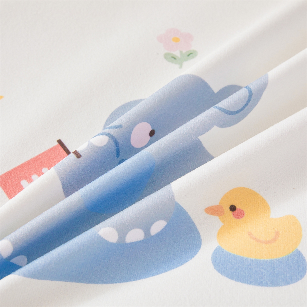 91家纺网 家纺一手货源 找家纺 雯豆家纺 2025新款TPU防水隔尿床笠防脏垫单床笠床笠单件 防水床笠-小象嘟嘟