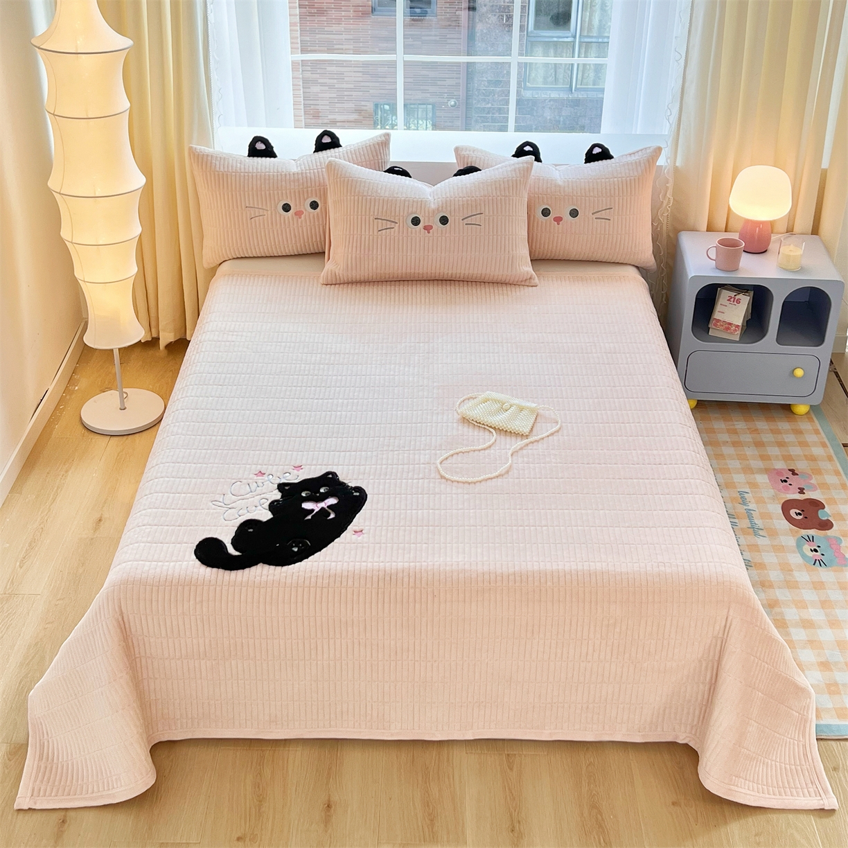 91家纺网 家纺一手货源 找家纺 （总）曼町家居 2025新款秋冬加厚牛奶绒防滑单床盖系列