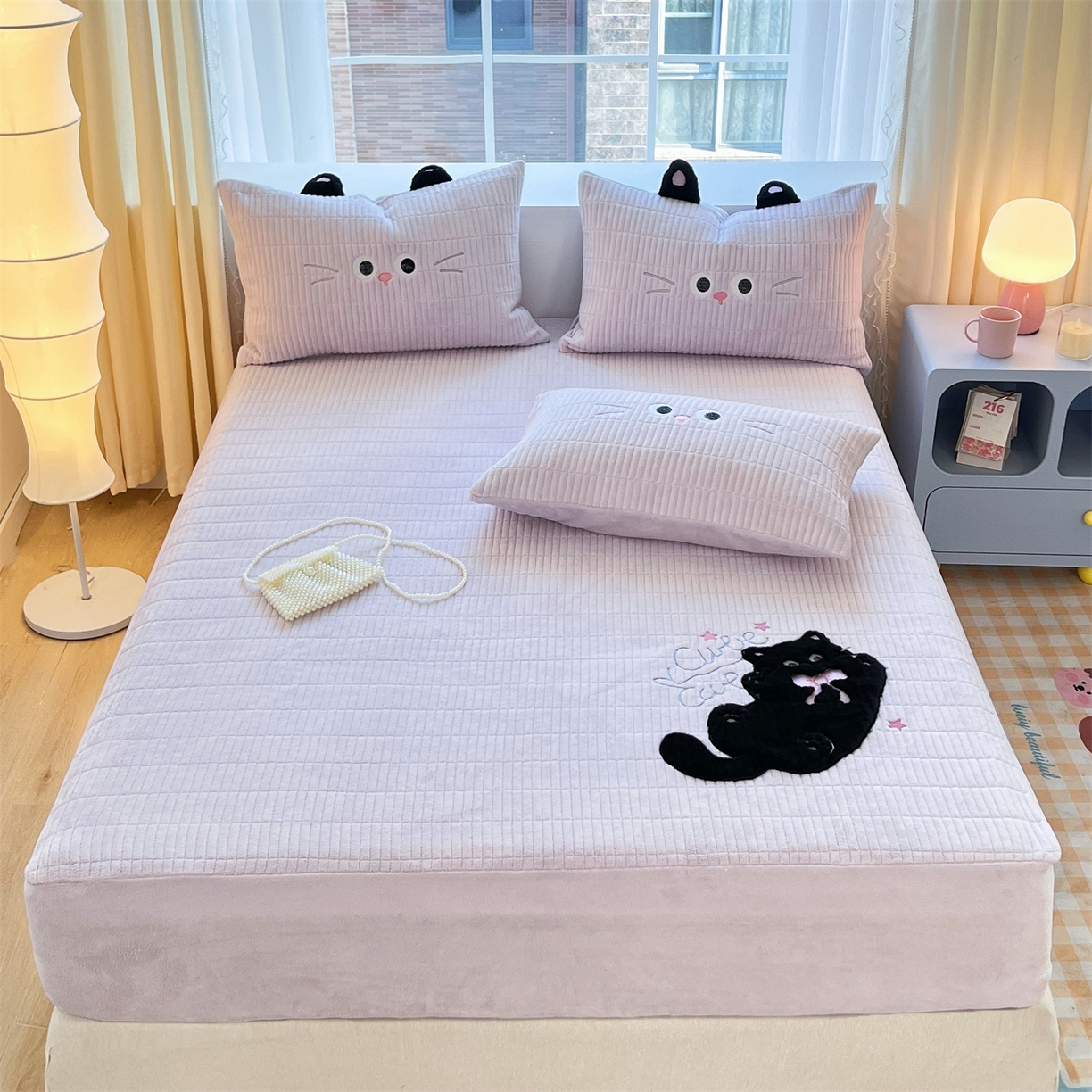 91家纺网 家纺一手货源 找家纺 （总）曼町家居 2025新款秋冬加厚牛奶绒防滑单床笠系列