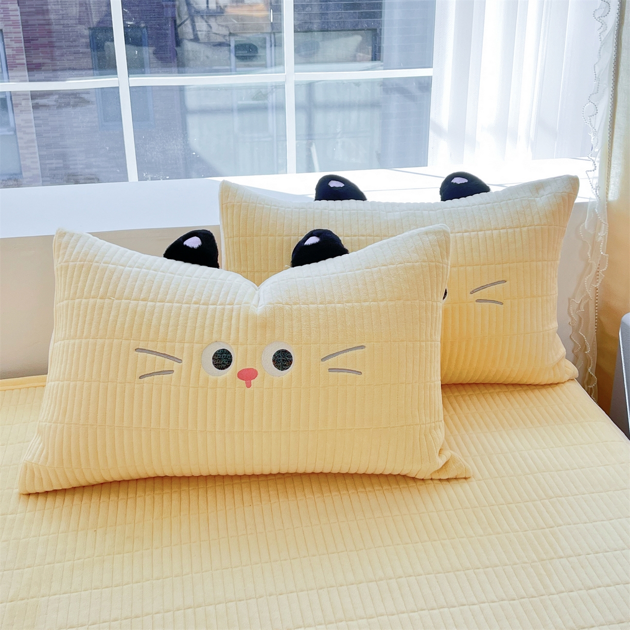 91家纺网 家纺一手货源 找家纺 曼町家居 2025新款秋冬加厚牛奶绒防滑单床盖系列 尤米-芝士黄