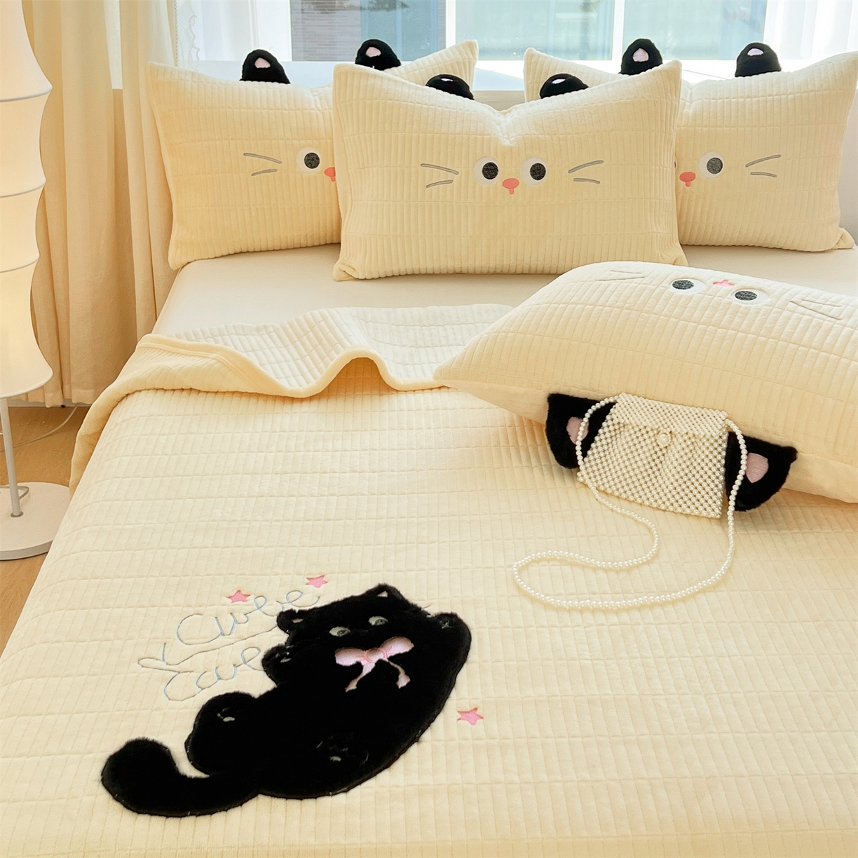 91家纺网 家纺一手货源 找家纺 曼町家居 2025新款秋冬加厚牛奶绒防滑单床盖系列 尤米-芝士黄