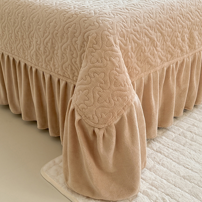 91家纺网 家纺一手货源 找家纺 绒棉世家 2025秋冬新款法式韩版花边款加厚牛奶绒双面宝宝绒四件套 艾薇尔-咖