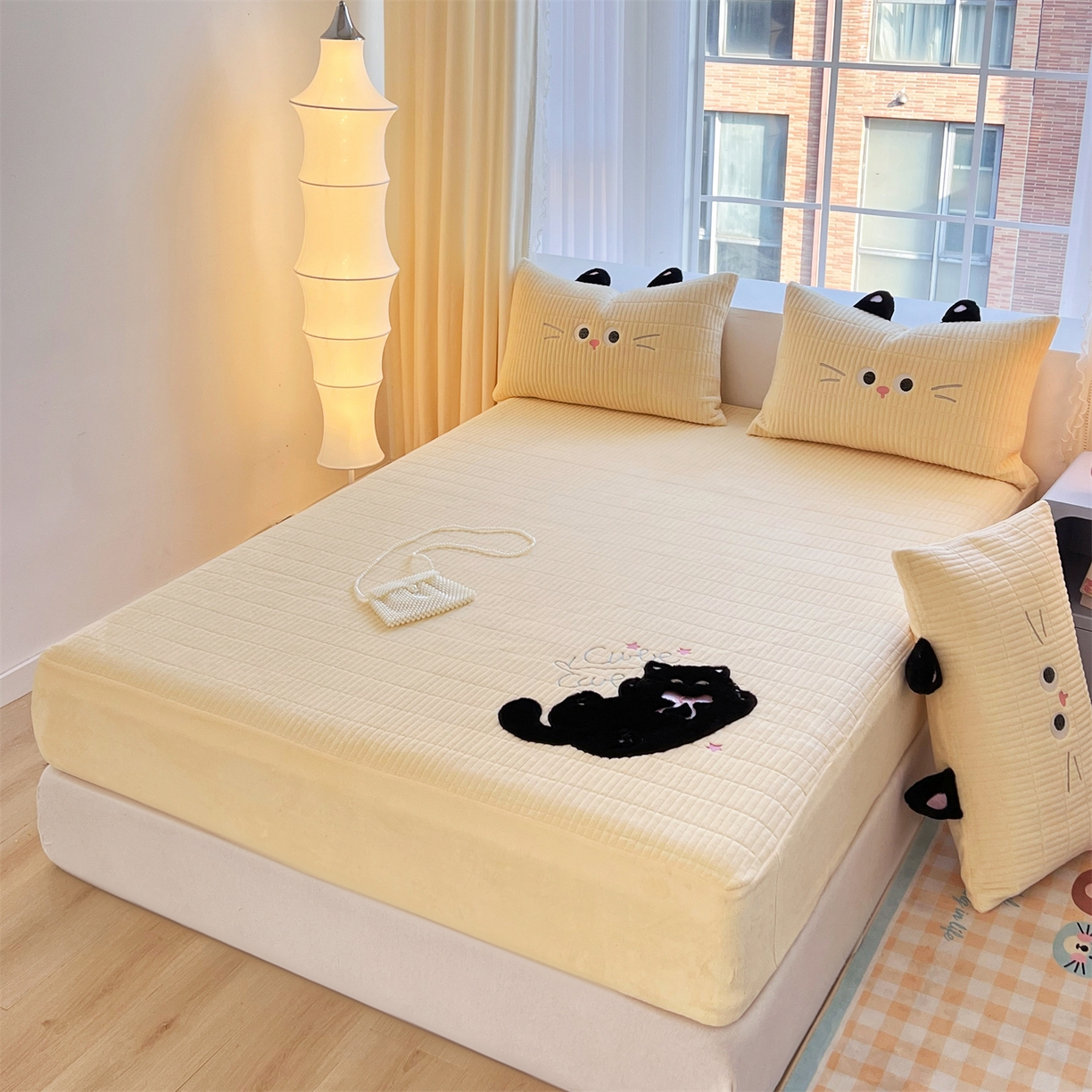 91家纺网 家纺一手货源 找家纺 曼町家居 2025新款秋冬加厚牛奶绒防滑单床笠系列 尤米-芝士黄