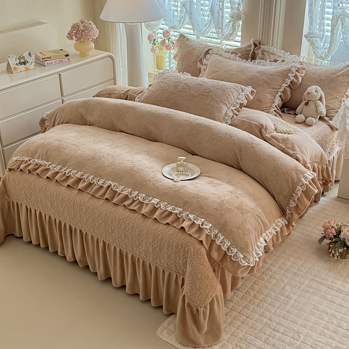 91家纺网 家纺一手货源 找家纺 （总）绒棉世家 2025秋冬新款法式韩版花边款加厚牛奶绒双面宝宝绒四件套