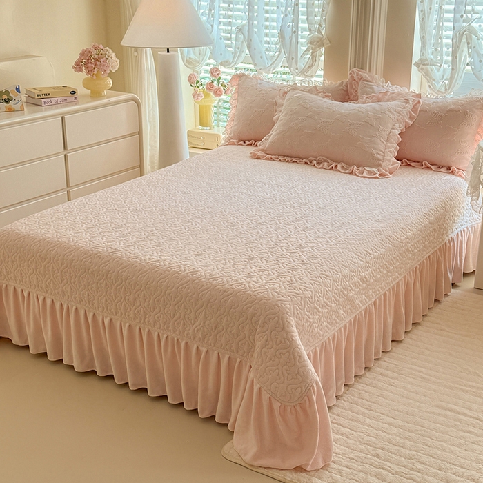 91家纺网 家纺一手货源 找家纺 （总）绒棉世家 2025秋冬新款法式韩版花边款加厚牛奶绒双面宝宝绒四件套