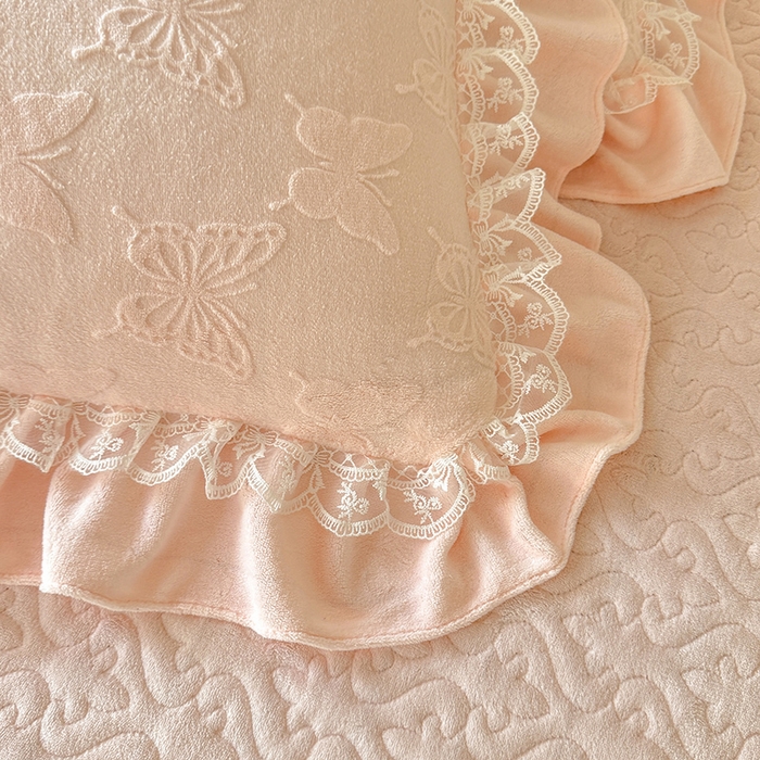 91家纺网 家纺一手货源 找家纺 （总）绒棉世家 2025秋冬新款法式韩版花边款加厚牛奶绒双面宝宝绒四件套