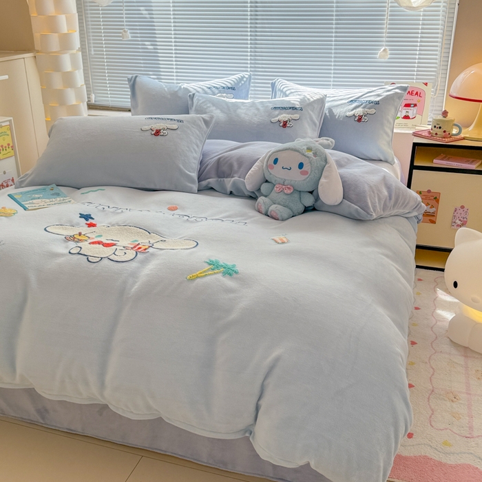 91家纺网 家纺一手货源 找家纺 （总）沐辰 2025新款A类牛奶绒三丽欧毛巾绣四件套