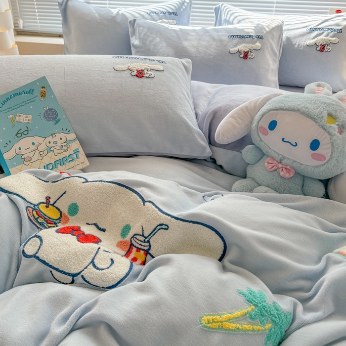 91家纺网 家纺一手货源 找家纺 （总）沐辰 2025新款A类牛奶绒三丽欧毛巾绣四件套