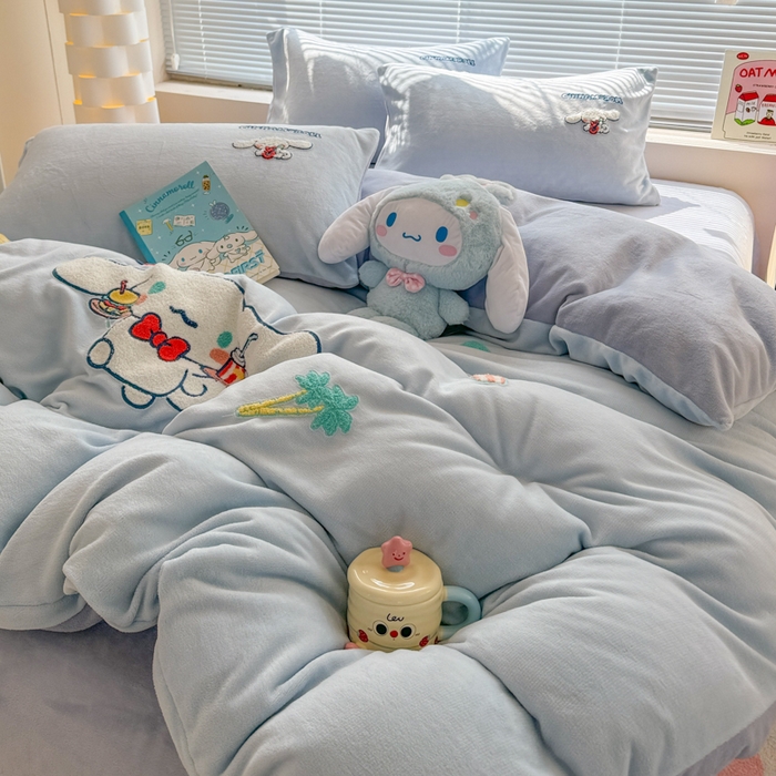 91家纺网 家纺一手货源 找家纺 （总）沐辰 2025新款A类牛奶绒三丽欧毛巾绣四件套