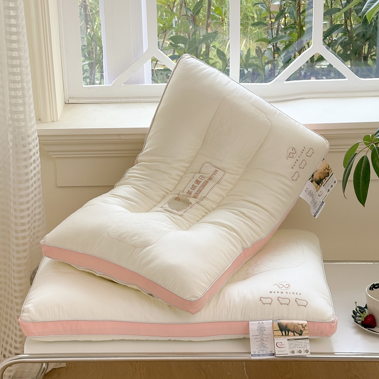 91家纺网 家纺一手货源 找家纺 青泽家纺 2025新款羊绒蛋白枕头枕芯 羊绒蛋白枕芯 中枕一只装