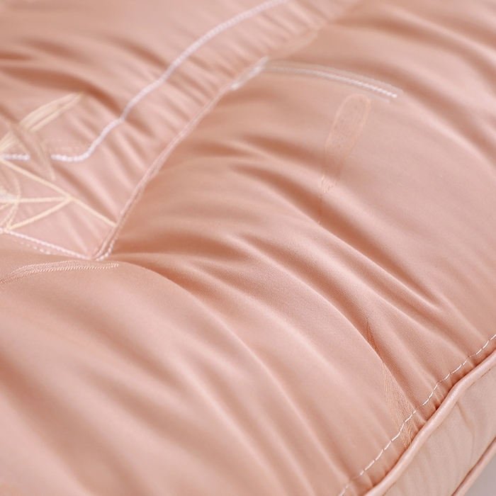 91家纺网 家纺一手货源 找家纺 万聚凯枕芯 2025新款竹影定型枕头枕芯 粉色