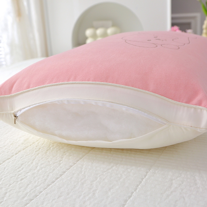 91家纺网 家纺一手货源 找家纺 万聚凯枕芯 2025新款狗绒枕头枕芯 粉色