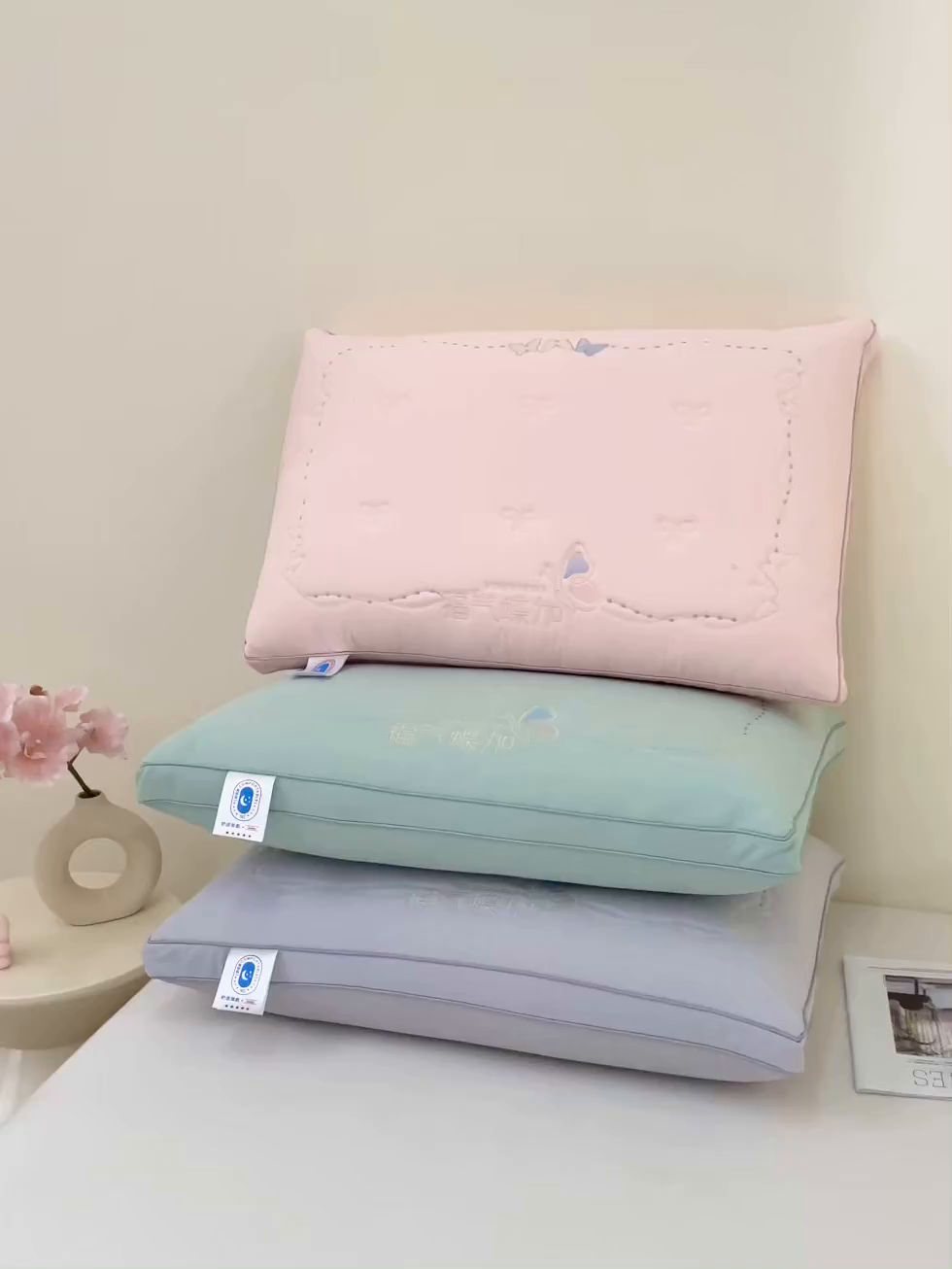 91家纺网 家纺一手货源 找家纺 （总）万聚凯枕芯 2025新款亲肤木棉福气蝶加枕头枕芯