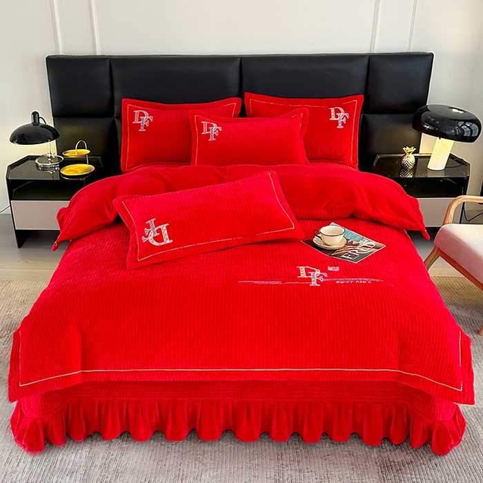 91家纺网 家纺一手货源 找家纺 （总）代芙家纺 2025新款宝宝绒夹棉床盖款四件套