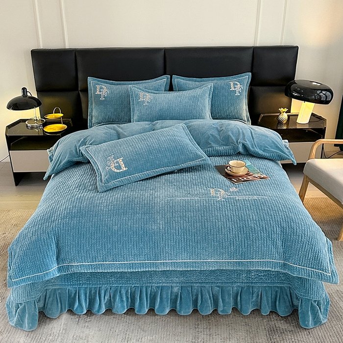 代芙家纺 2025新款宝宝绒夹棉床盖款四件套 甜心-海蓝