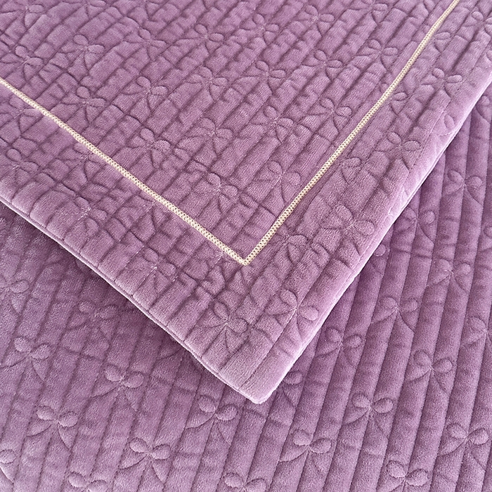 91家纺网 家纺一手货源 找家纺 代芙家纺 2025新款宝宝绒夹棉床盖款四件套 甜心-魔力紫