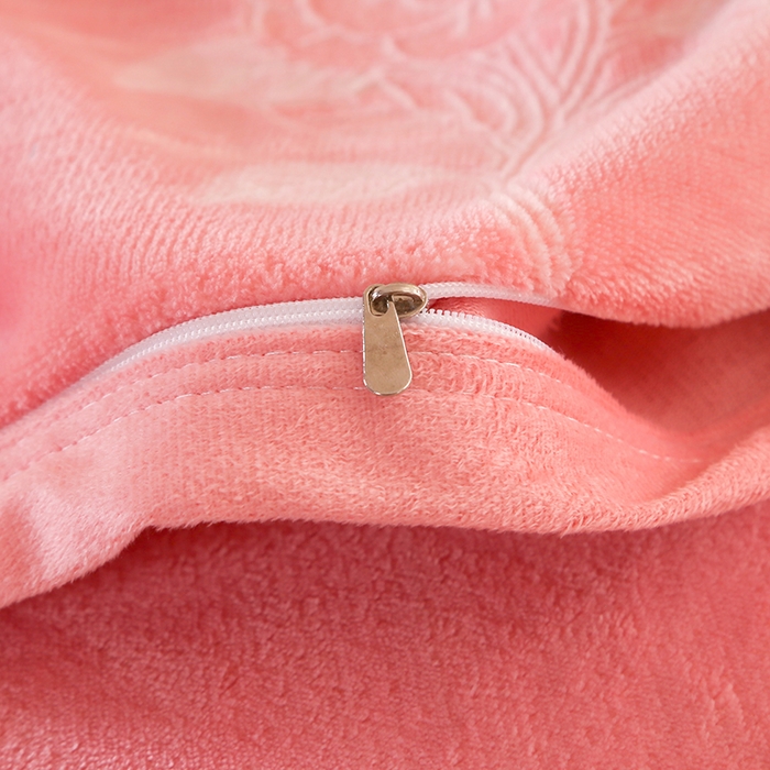 91家纺网 家纺一手货源 找家纺 居尚家纺 2025新款高克重8.5斤牛奶绒烂花绒雕花绒四件套 雕花-玫瑰-粉玉