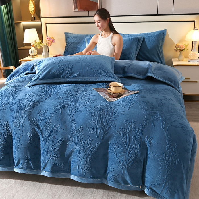 91家纺网 家纺一手货源 找家纺 （总）居尚家纺 2025新款高克重牛奶绒烂花绒雕花绒单被套 被套单件