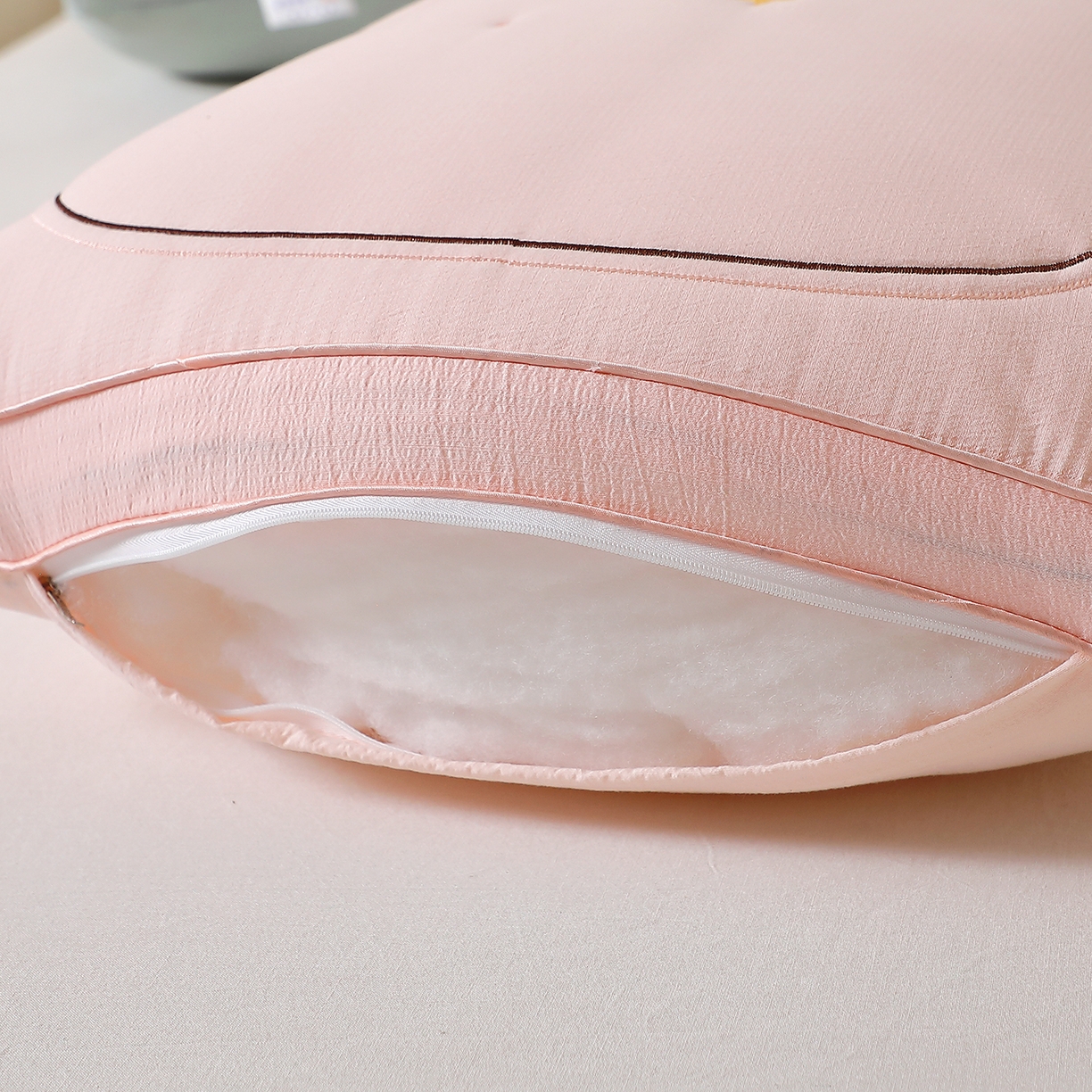 91家纺网 家纺一手货源 找家纺 万聚凯枕芯 2025新款亲肤木棉气球小象枕头枕芯 气球小象-粉色