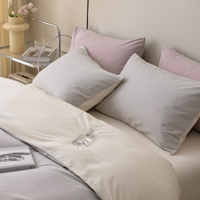 91家纺网 家纺一手货源 找家纺 ONE TWO ONE 121 2025新款A类高支高密全棉陶瓷磨毛（小cr ）纯色四件套 奶灰奶玉