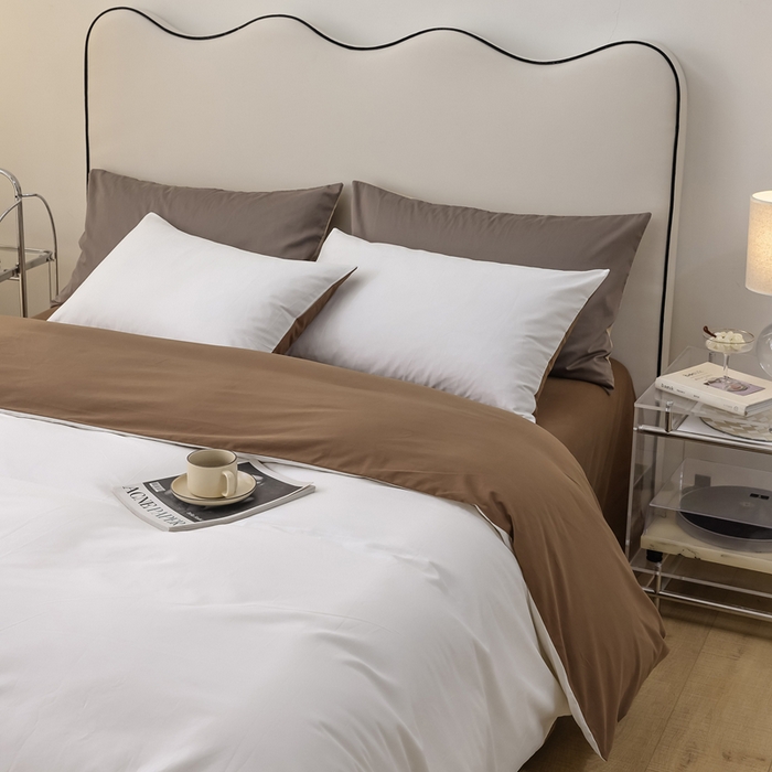 91家纺网 家纺一手货源 找家纺 ONE TWO ONE 121 2025新款A类高支高密全棉陶瓷磨毛（小cr ）纯色四件套 信白金咖