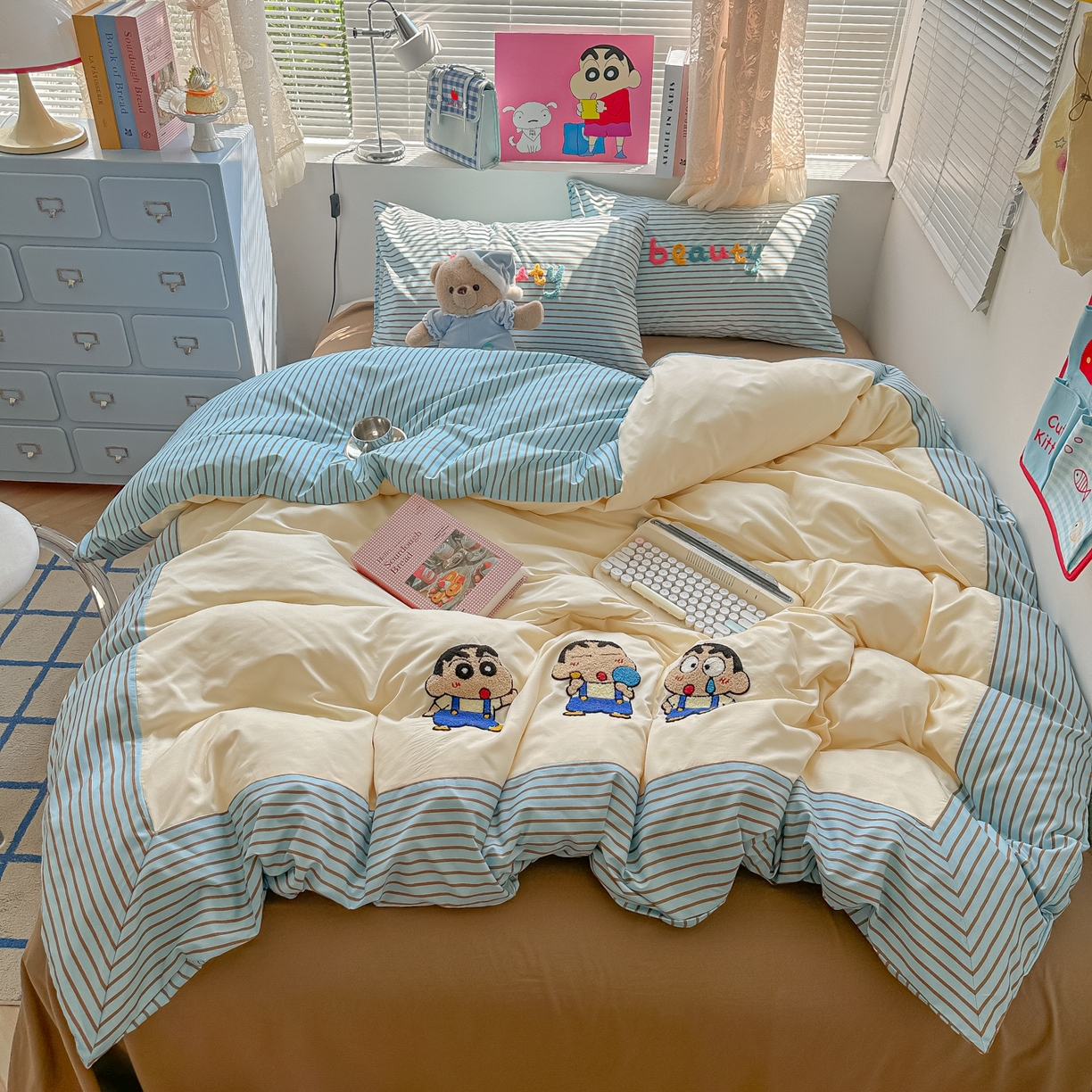 91家纺网 家纺一手货源 找家纺 （总）子钦家纺 2025新款云朵棉水洗棉毛巾绣拼接拼角床单床笠四件套-调皮大王