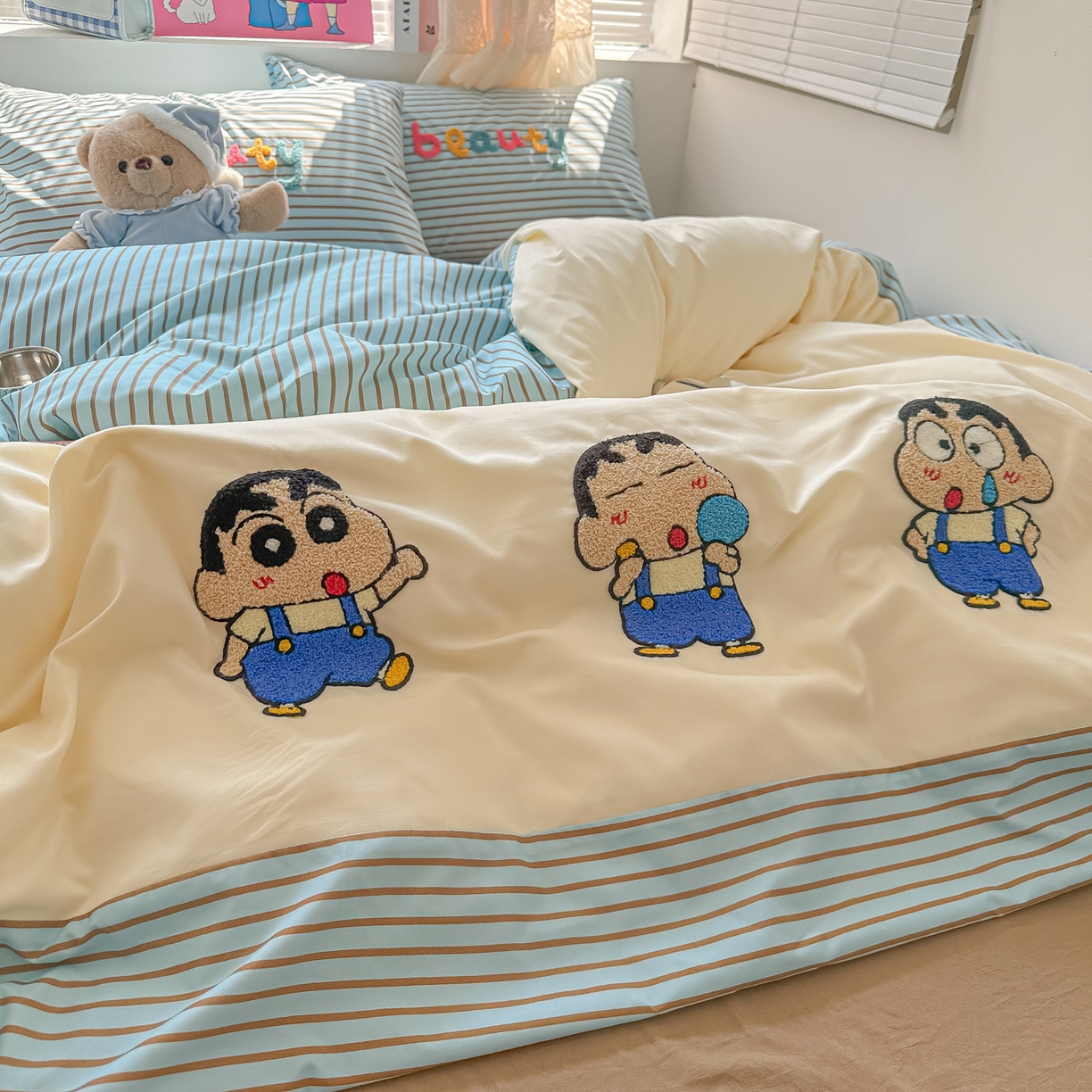 91家纺网 家纺一手货源 找家纺 （总）子钦家纺 2025新款云朵棉水洗棉毛巾绣拼接拼角床单床笠四件套-调皮大王