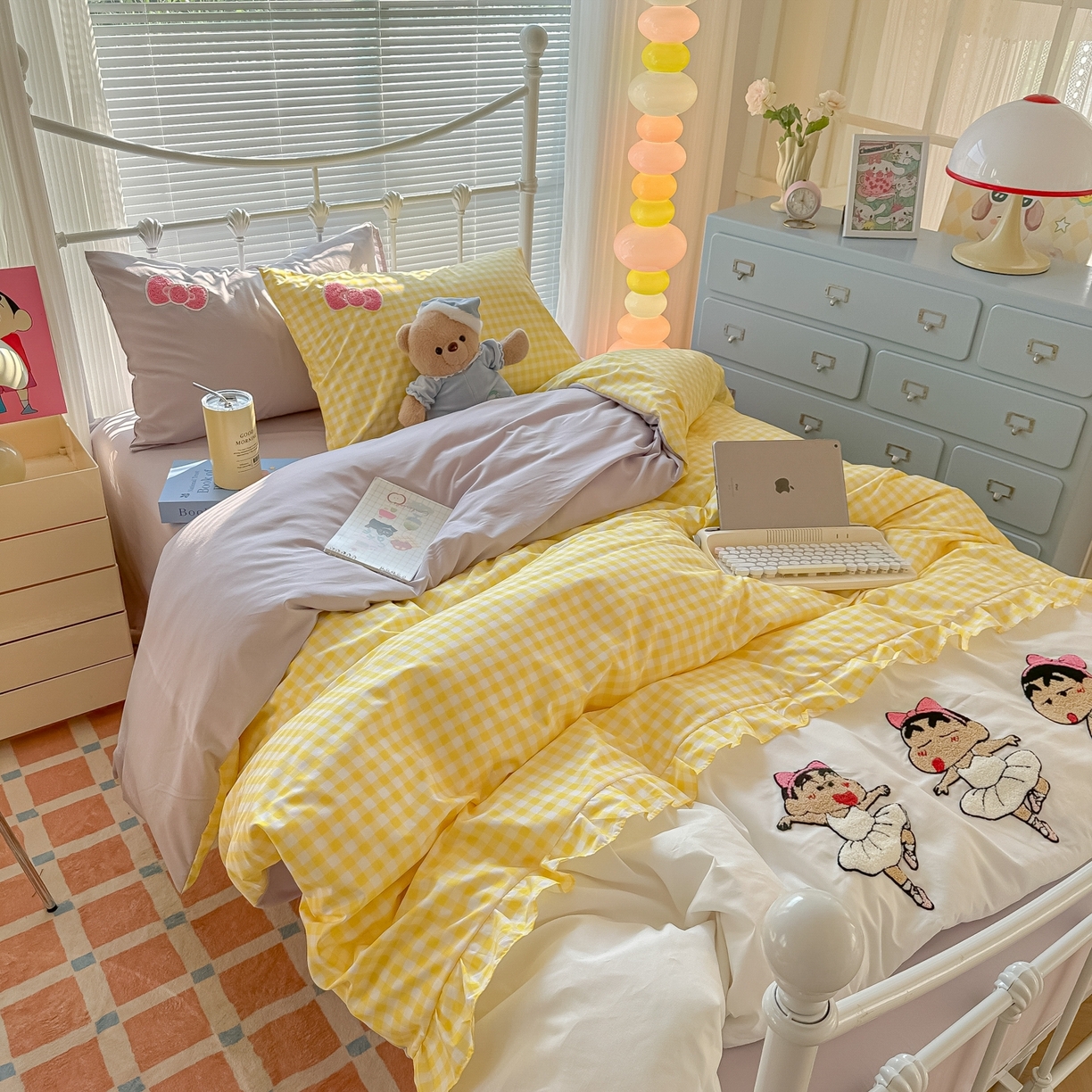 91家纺网 家纺一手货源 找家纺 子钦家纺 2025云朵棉水洗棉新款花边拼接毛巾绣床单床笠床裙四件套-跳舞的小新 跳舞的小新-黄格