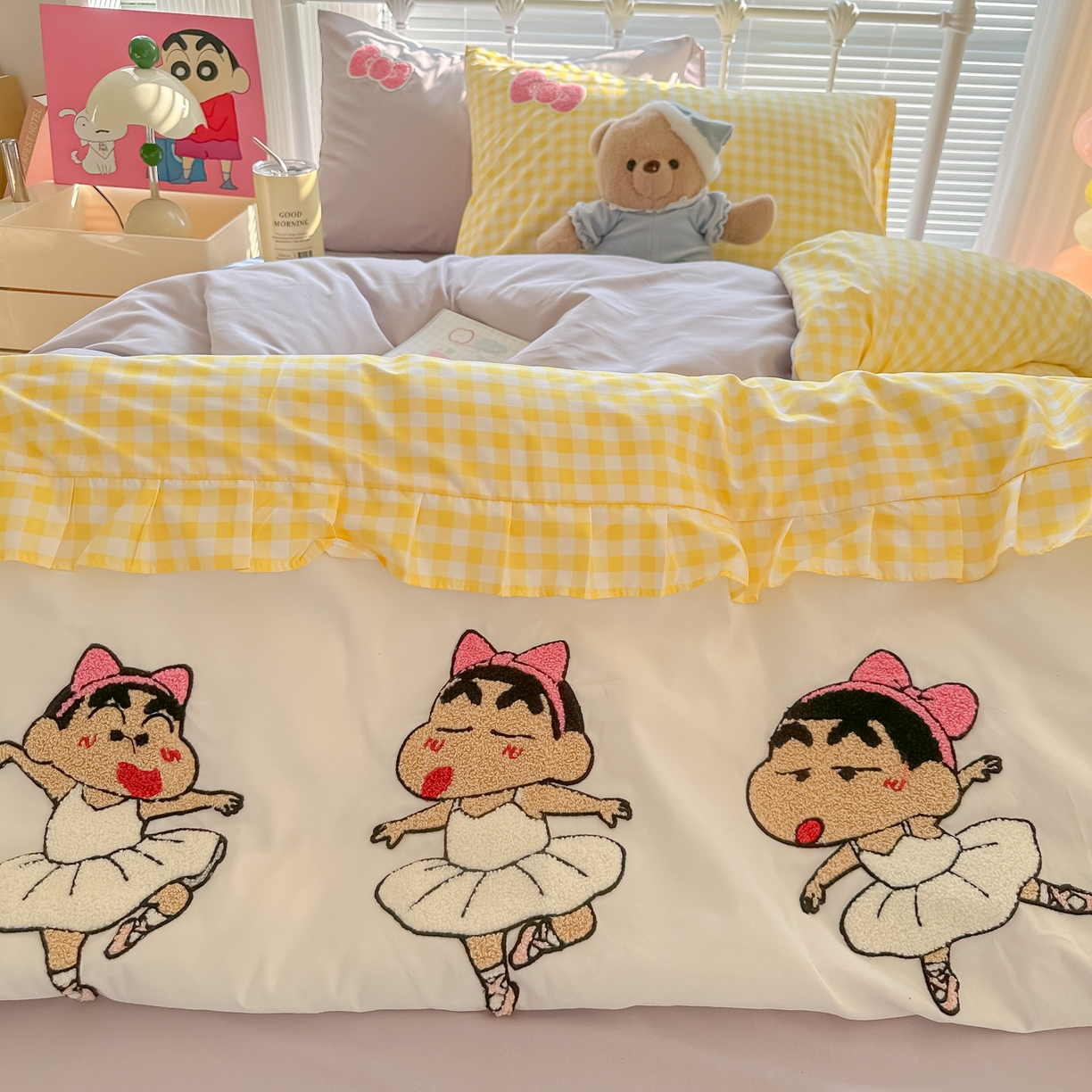 91家纺网 家纺一手货源 找家纺 子钦家纺 2025云朵棉水洗棉新款花边拼接毛巾绣床单床笠床裙四件套-跳舞的小新 跳舞的小新-黄格