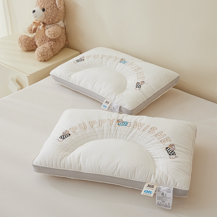 91家纺网 家纺一手货源 找家纺 （总）铺尚美家纺 2025新款刺绣顽皮狗亲子枕头枕芯