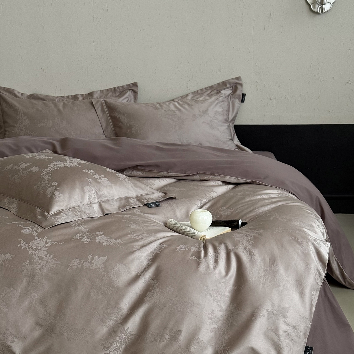 91家纺网 家纺一手货源 找家纺 （总）三味舒屋 2025新款全棉提花磨毛四件套-一枕秋岚