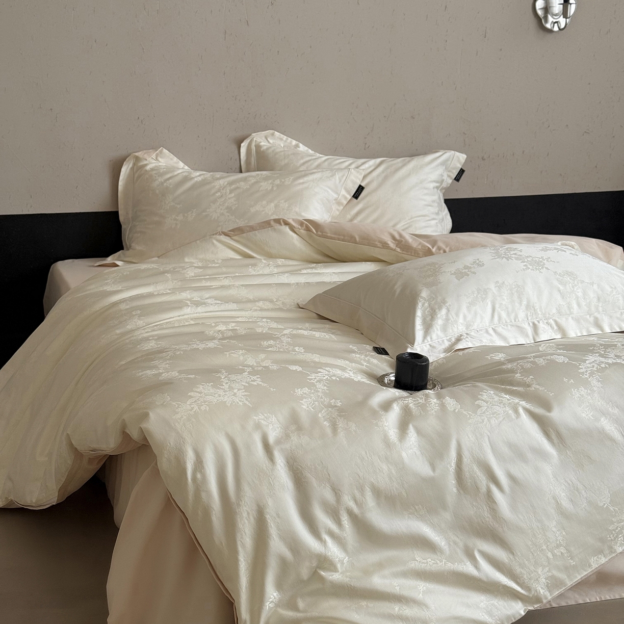 91家纺网 家纺一手货源 找家纺 三味舒屋 2025新款全棉提花磨毛四件套-一枕秋岚 一枕秋岚-月白