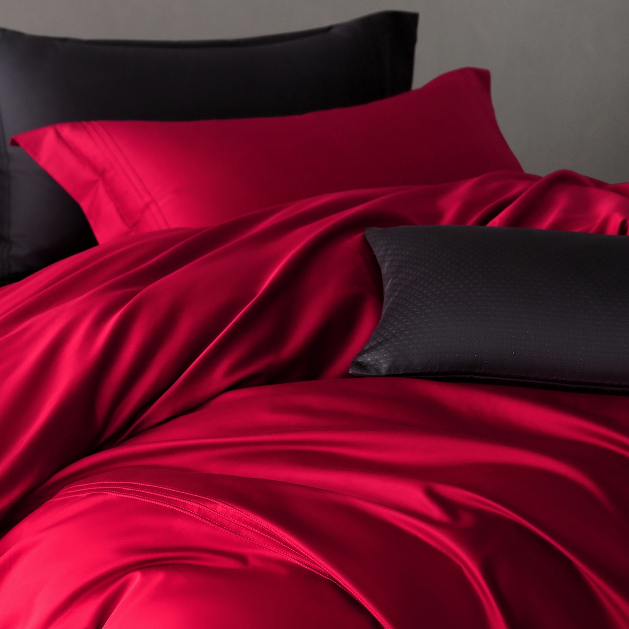 91家纺网 家纺一手货源 找家纺 三味舒屋 2025新款三线50s全棉奢简套件四件套-柏林系列 柏林-朗姆酒红