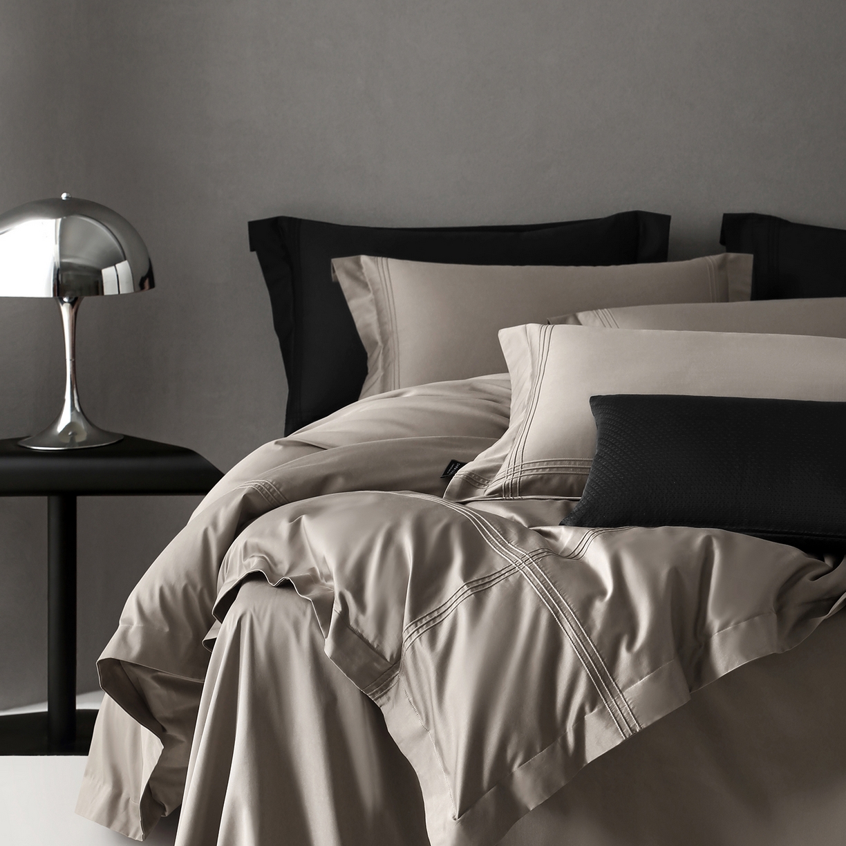 91家纺网 家纺一手货源 找家纺 三味舒屋 2025新款三线50s全棉奢简套件四件套-柏林系列 柏林茶-棕色